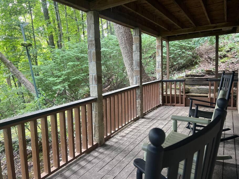 Moonshine Manor-Pets Ok-W/D-Pool Table-Arcade-Hot Tub Villa Gatlinburg Bagian luar foto